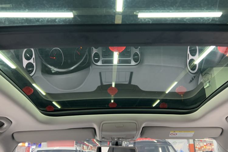 Used Volkswagen Tiguan 2015 1.8TSI Automatic Two-Wheel Drive Luxury Model