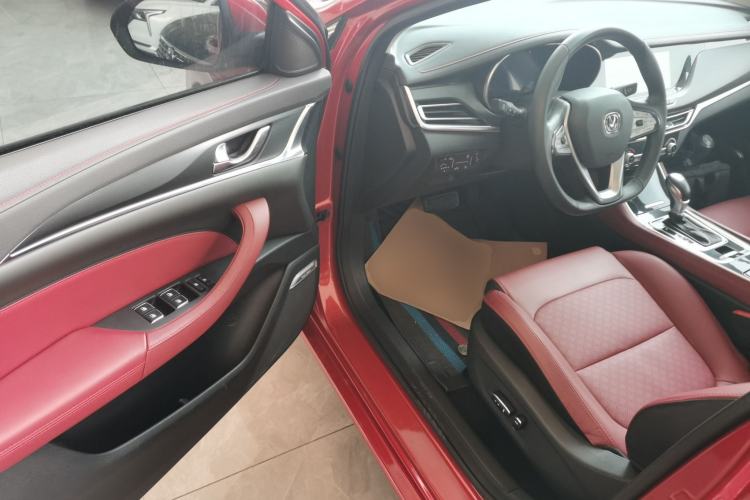 Used Changan Eado 2019 Blue Whale Edition 280T GDI DCT Light-Speed Model
