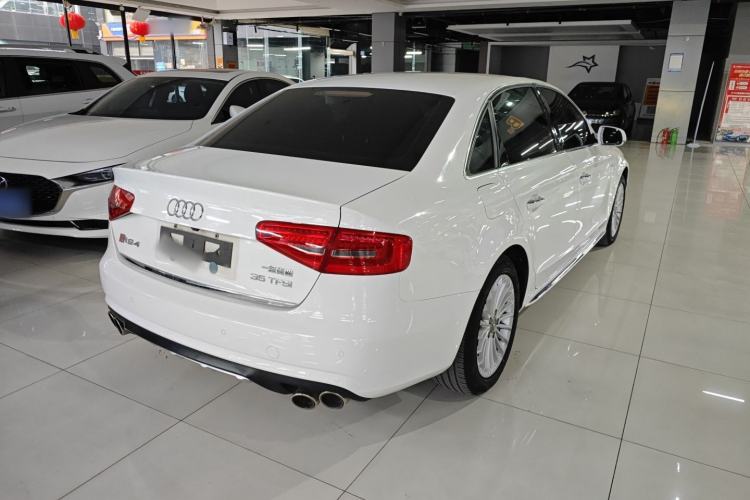 Used Audi A4L 2016 35 TFSI Collector's Edition Automatic Standard Model
