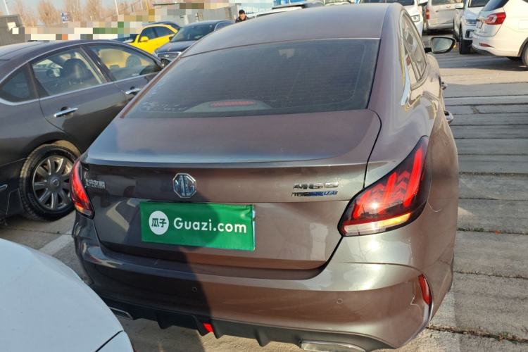 Used MG 5 2021 180 DVVT CVT Youth Luxury Edition
