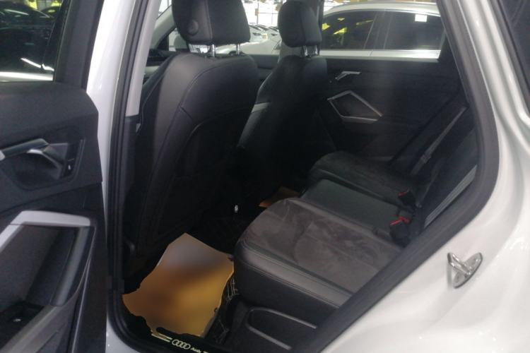 Used Audi Q3 2022 35 TFSI Fashion Dynamic Model
