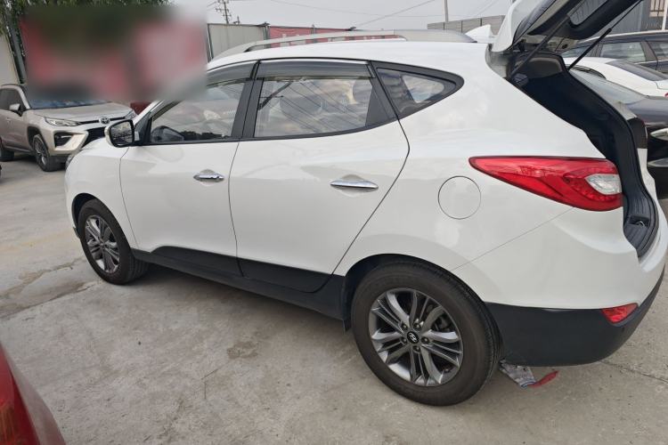 Used Hyundai ix35 2013 2.0L Automatic Two-Wheel Drive Smart GLS China V Standard
