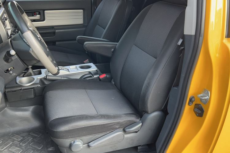 Used Toyota FJ Cruiser 2018 4.0 Automatic Middle East
