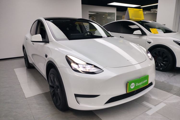 Used Tesla Model Y 2024 Rear-Wheel-Drive Version
