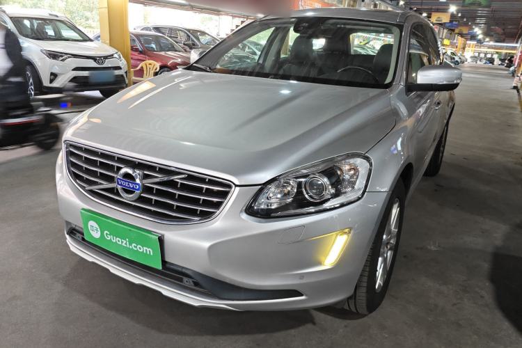 Used Volvo XC60 2015 T5 Smart Upgrade Model