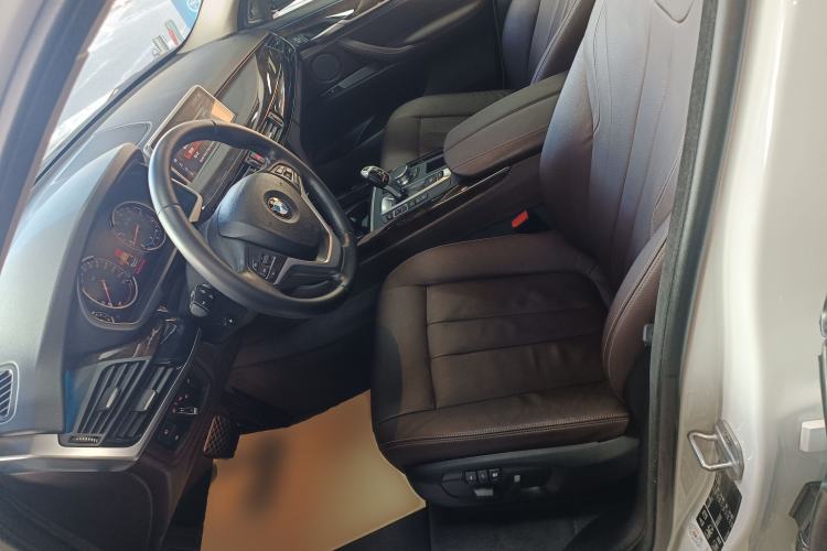 Used BMW X5 2017 xDrive28i
