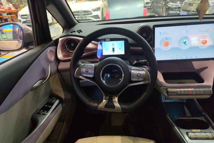 Used BYD Dolphin 2021 405 km Fashion Edition
