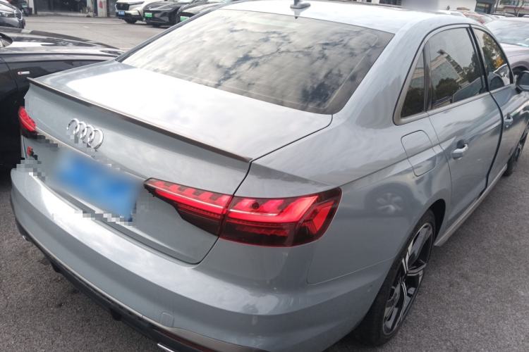 Used Audi A4L 2022 40 TFSI quattro RS Performance Package
