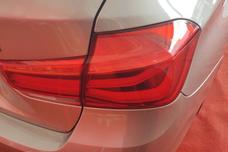 Used BMW 3 Series 2018 320Li Fashion Model
