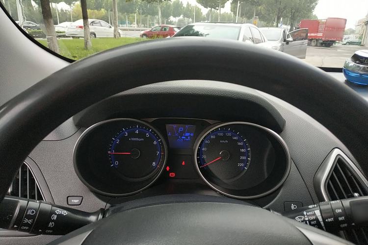 Used Hyundai ix35 2015 2.0L Automatic 2WD Comfort Edition China IV Standard
