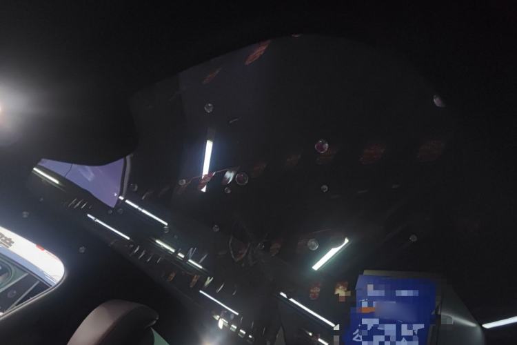 Used  SU7 2024 Rear-Drive Ultra-Long Range Advanced Pro-Level Intelligent Driving Version
