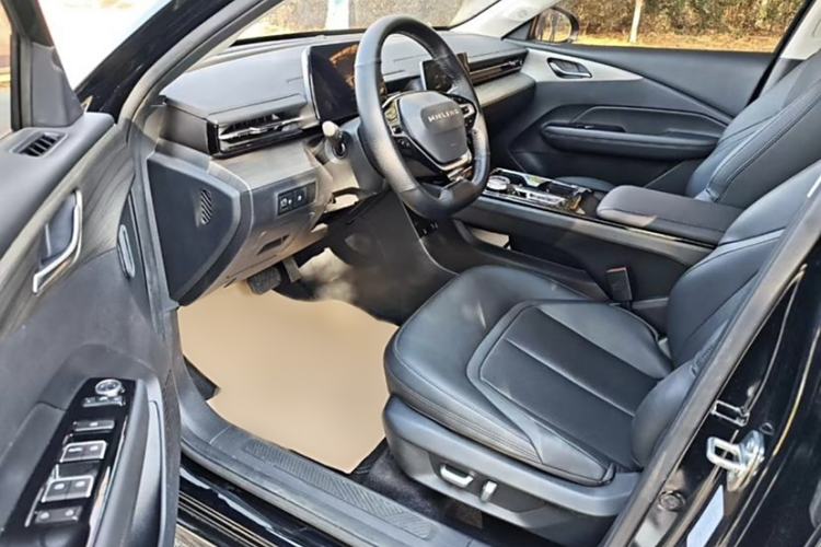 Used Wuling Xingguang 2024 Co-creation Edition 150 Standard Model
