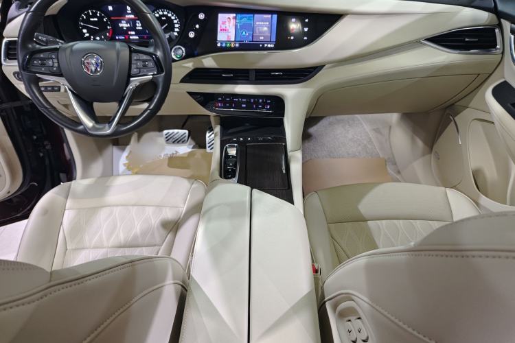 Used Buick Enclave 2022 652T 4x4 Avenir 6-Seater
