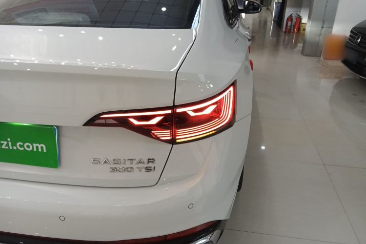 Used Volkswagen Sagitar 2023 300TSI DSG Excellence Edition
