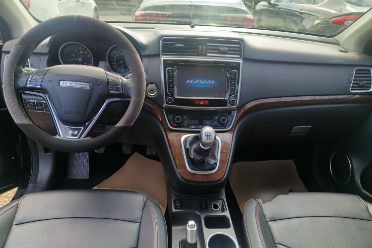 Used Haval H6 2017 Red-Label Sport Edition 1.5T Manual Two-Wheel Drive Elite Model
