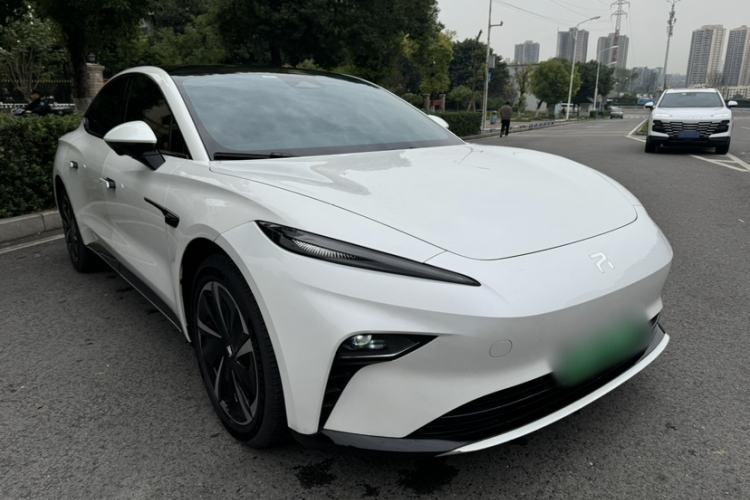 Used  F7 2023 Advanced Edition