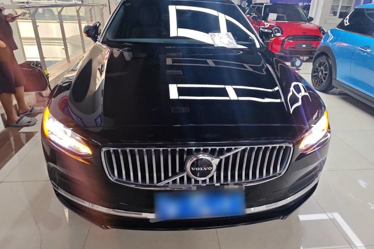 Used Volvo S90 2023 B5 Zhiyi Luxury Edition
