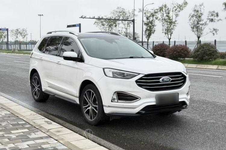 Used Ford Edge 2020 EcoBoost 245 Two-Wheel Drive Titanium 7-Seater
