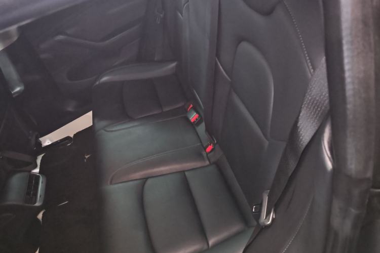 Used Tesla Model 3 (Import) 2019 Long-Range Rear-Wheel-Drive Version