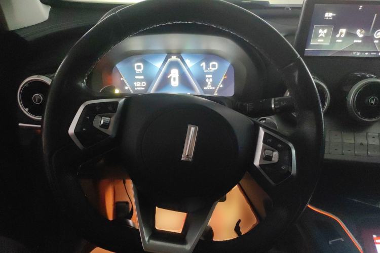 Used Wey VV7 2019 Upgraded Model 2.0T Ultra-Luxury Version China V Standard
