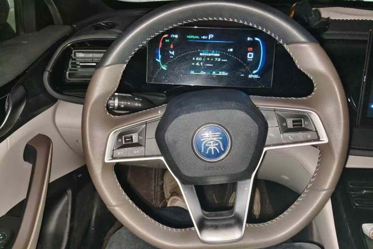 Used BYD Qin PLUS 2024 HONOR Edition DM-i 55KM Leading Model
