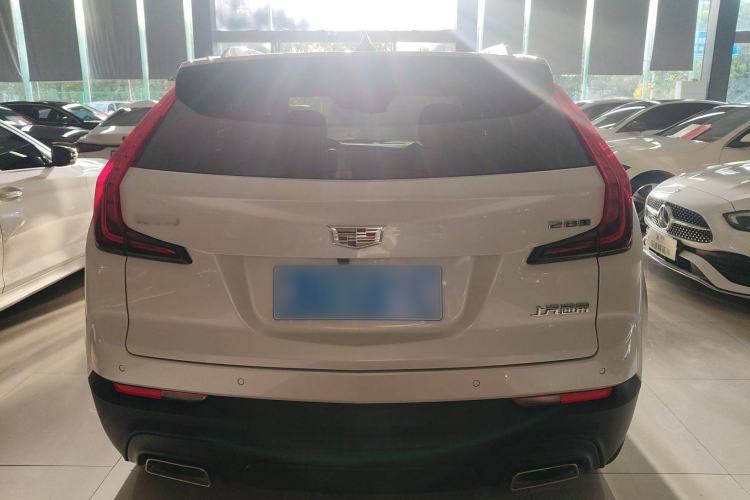 Used Cadillac XT4 2021 28T Two-Wheel Drive Tech Edition
