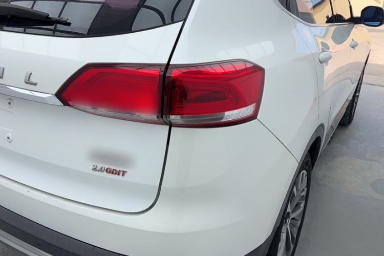 Used Haval H6 2017 Blue Label 2.0T Automatic Two-Wheel Drive Smart Edition
