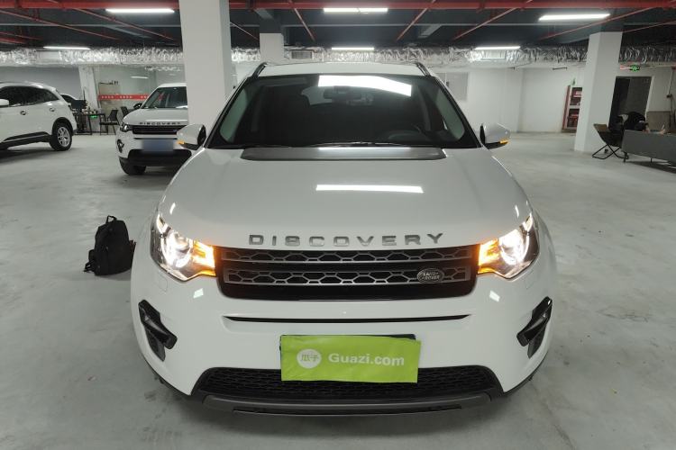 Used Land Rover Discovery Sport 2019 240 PS SE Version China VI Standard
