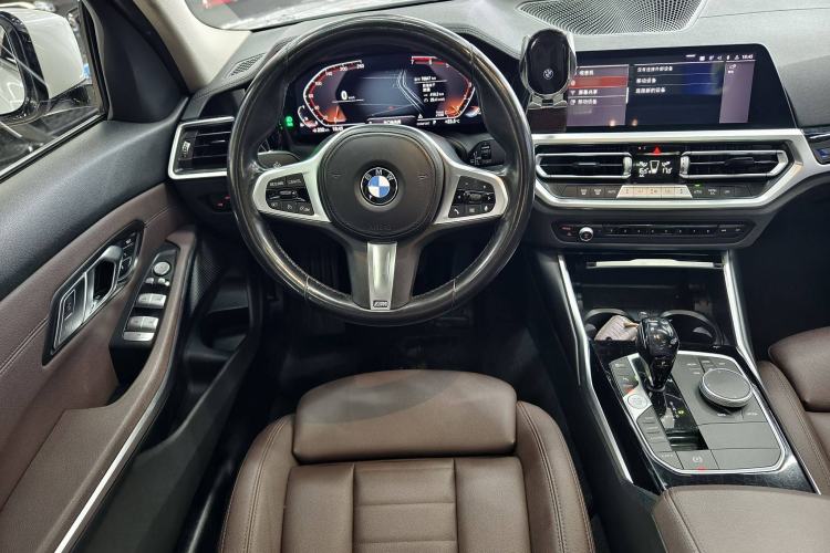 Used BMW 3 Series 2021 Second Facelift 320Li M Sport Package
