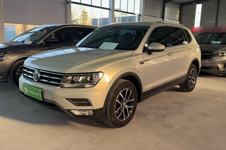 Used Volkswagen Tiguan L 2018 330TSI Automatic Two-Wheel Drive Luxury Edition