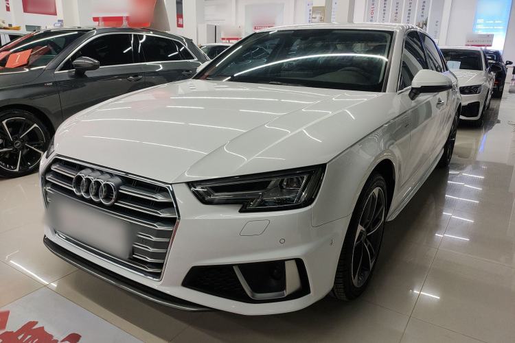 Used Audi A4L 2019 40 TFSI Fashion Edition China VI Emission Standard
