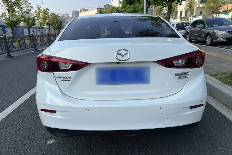 Used Mazda Mazda 3 Axela 2017 Sedan 1.5L Automatic Luxury Model Emission Standard China V