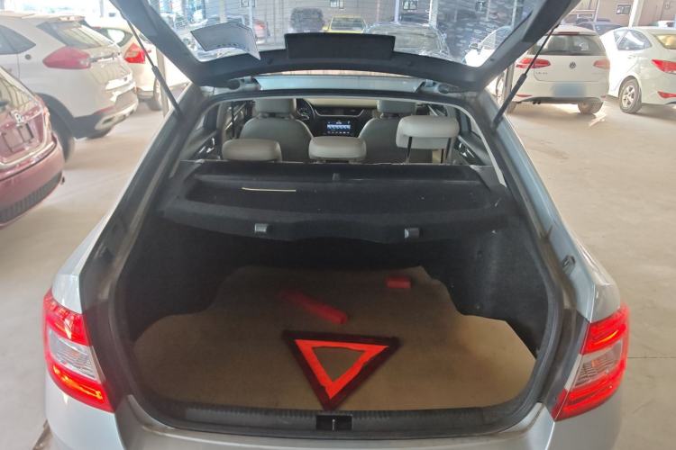 Used Skoda Octavia 2015 1.6L Automatic Yijun Edition
