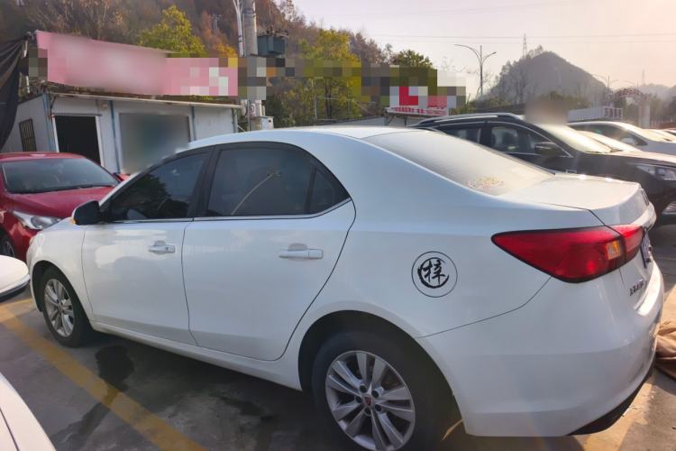 Used Roewe 360 2016 1.5L Automatic Smart Screen Version
