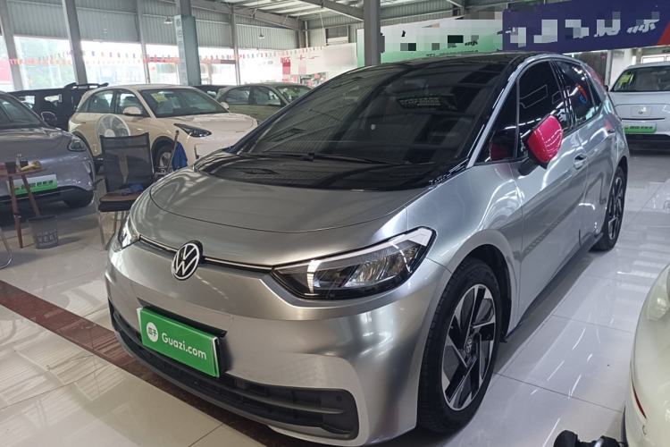 Used Volkswagen ID.3 2025 Smart Edition Outstanding Model
