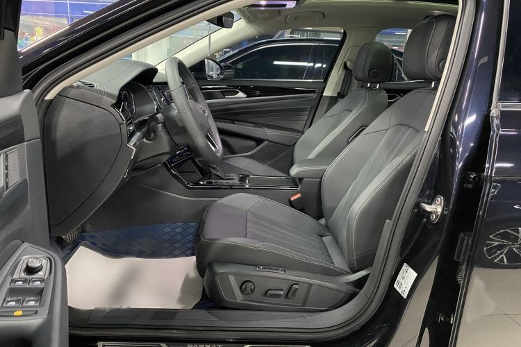 Used Volkswagen Passat 2025 Outstanding Model 330TSI Starry Elite Edition