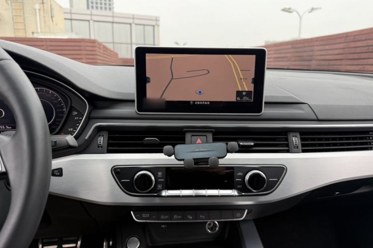 Used Audi A4L 2019 40 TFSI Fashion Edition China VI Emission Standard