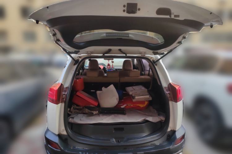 Used Toyota RAV4 2015 2.5L Automatic 4x4 Elite Edition
