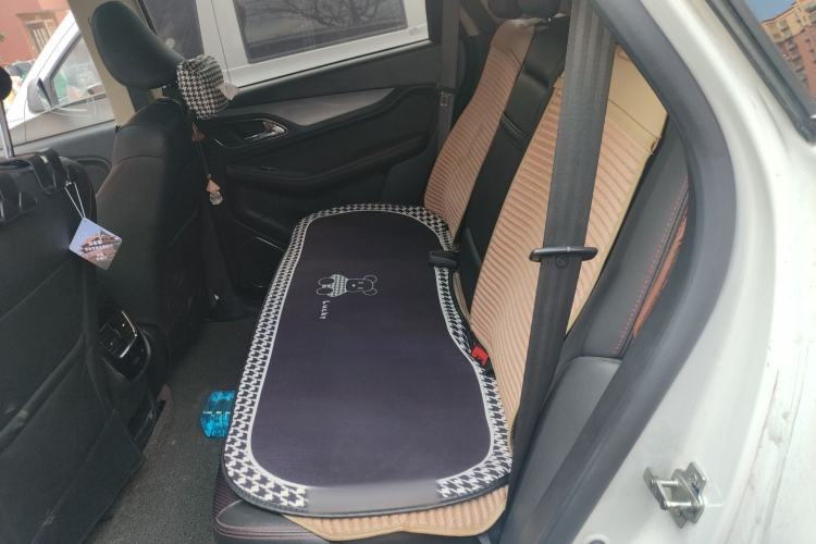 Used Baojun 560 2016 1.8L iAMT Luxury Model
