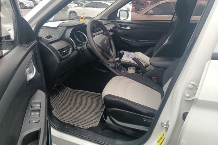 Used Wuling Hongguang S3 2018 1.5L Manual Standard Version China V Standard
