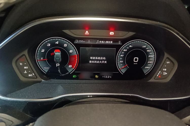 Used Audi Q3 2023 35 TFSI Fashion Dynamic Model (1.4T)
