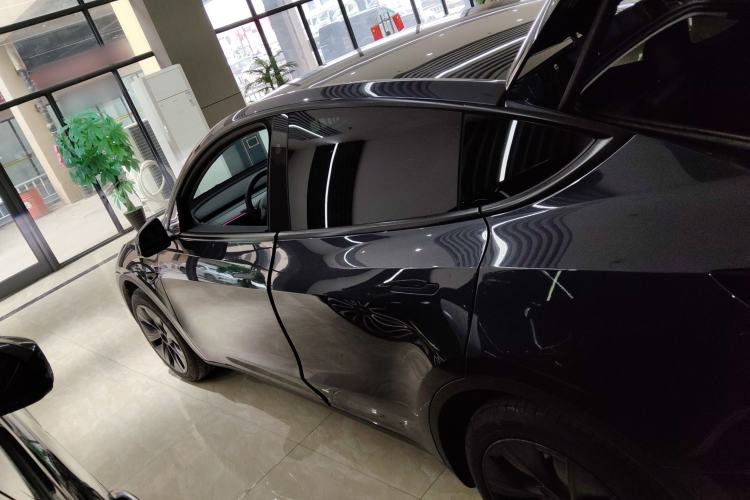 Used Tesla Model Y 2024 Rear-Wheel-Drive Version
