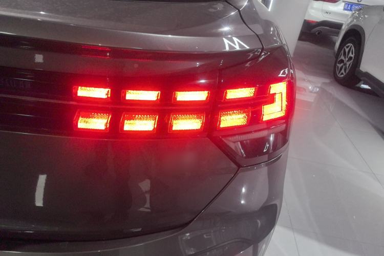 Used Lynk & Co 05 2020 2.0TD Two-Wheel Drive Shine Halo