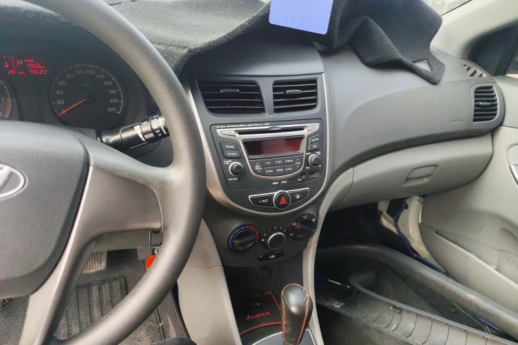 Used Hyundai Verna (older generation) 2014 1.4L Automatic Smart GLS