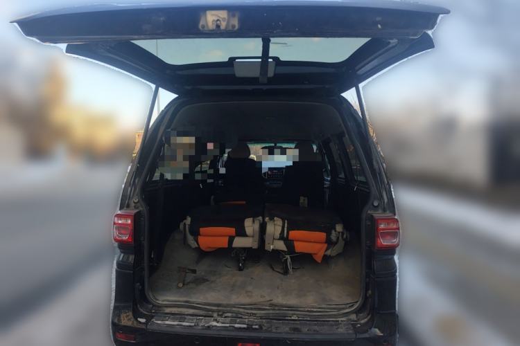 Used FORTHING Lingzhi 2019 Facelifted M5L 1.6L 7-Seater Base Model China VI Standard