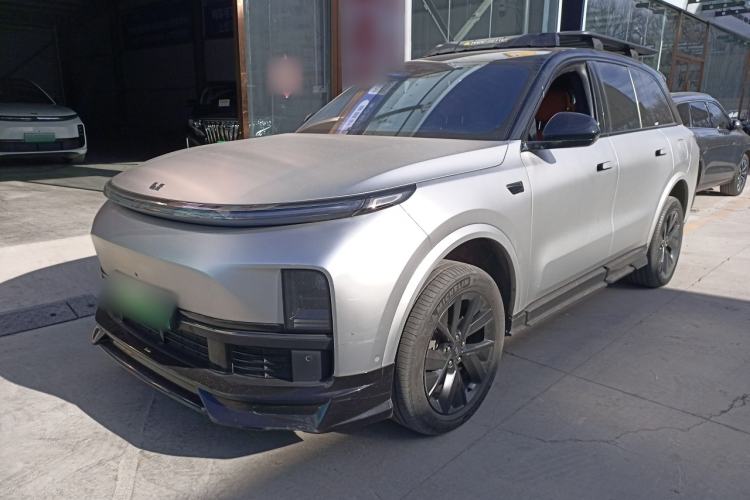 Used Li Auto L8 2023 Pro Model
