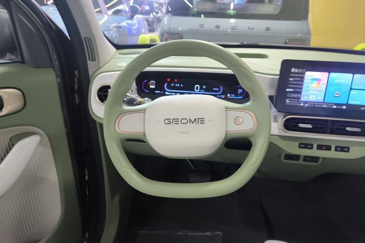 Used  Panda 2025 210km Panda Rider
