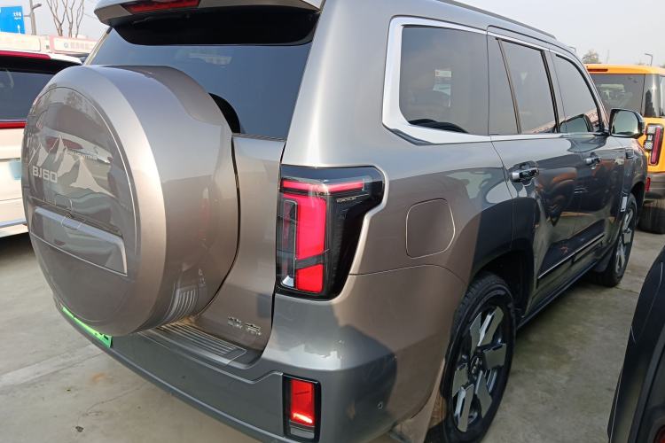 Used  BJ60 Leiting 2024 Magic Electric Drive Advanced Version 7 Seats