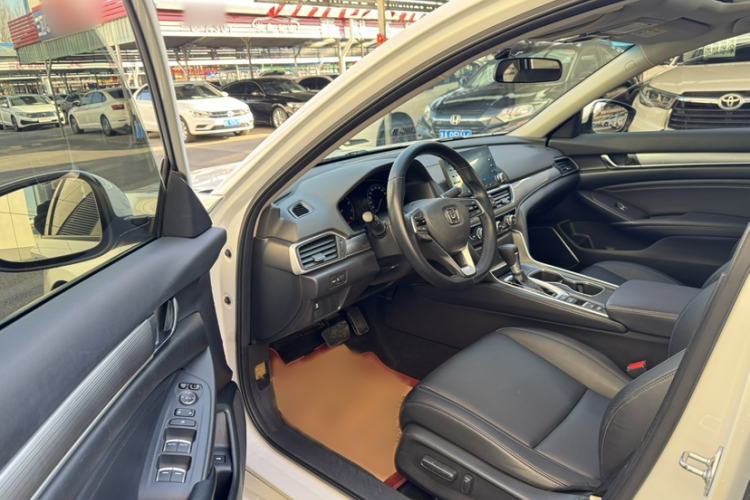 Used Honda Accord 2018 260TURBO Elite Edition China VI
