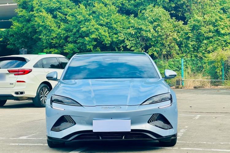 Used BYD Seal 2022 550 km Standard Range Rear-Wheel Drive Prestige Version
